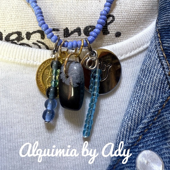 Beaded cord charms medals choker necklace - Picture 3 of 4